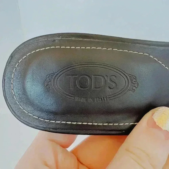 Tod's y2k Vintage Dark Brown Leather Kitten Heels Silver Ring Women's Size 7.5 - Picture 8 of 12